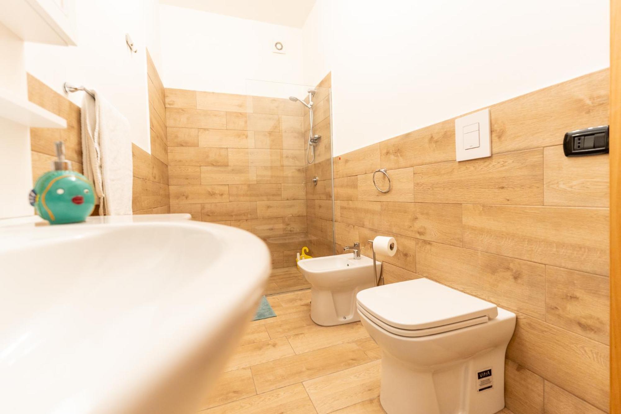 Tombolata Hotel Наполи Екстериор снимка